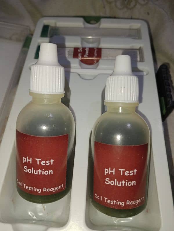 soil pH testing kit 4