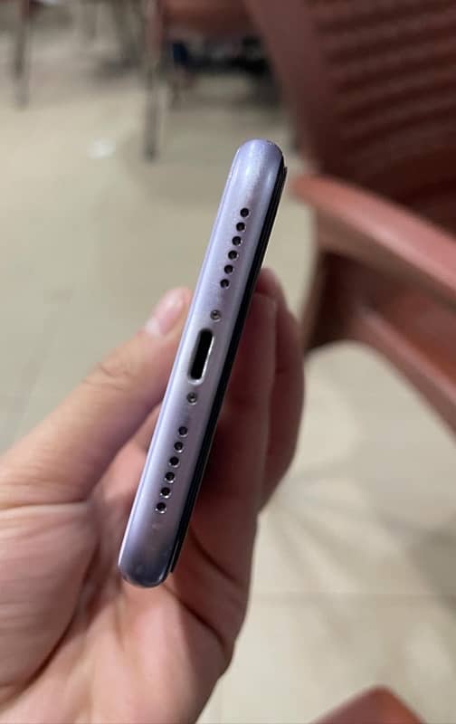 iphone 11 Non-Pta 2