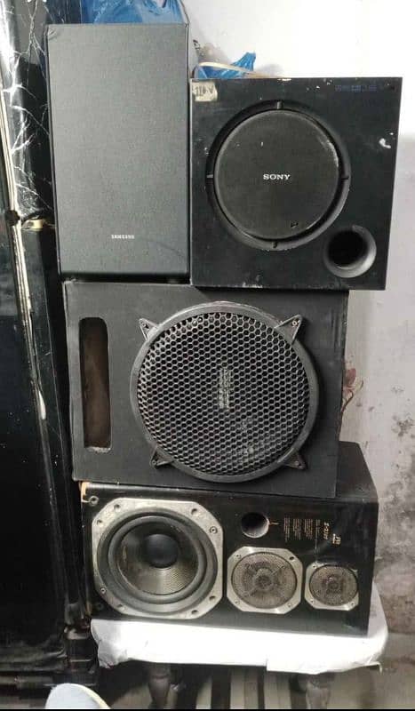 Mix speakers woofer 0