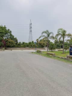 60' Feet Road Excellent Location Plot For Sale In G16/4 Near To Main Markaz Level Solid Land Size 35x80