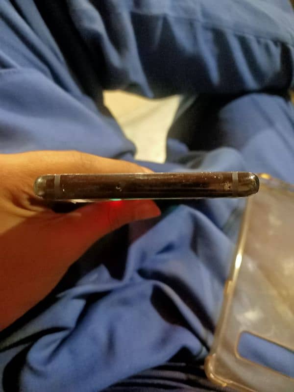 Samsung Note 8 | 4/64 Memory | Read Description 4