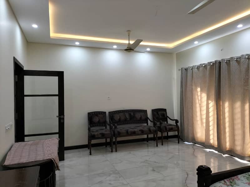 4 Bed Kanal Upper Fully Furnished 7