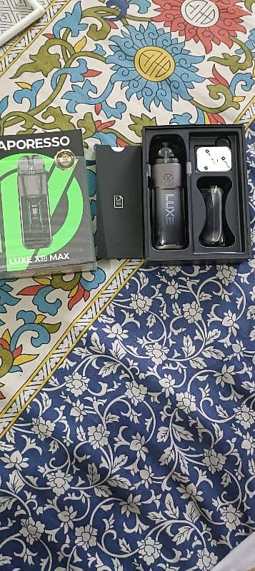 vaporesso luxe xr max brand new 2