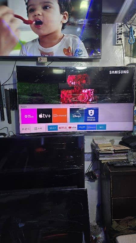 55 INCH SAMSUNG QLED TV SMART WIFI 2160 3840 10