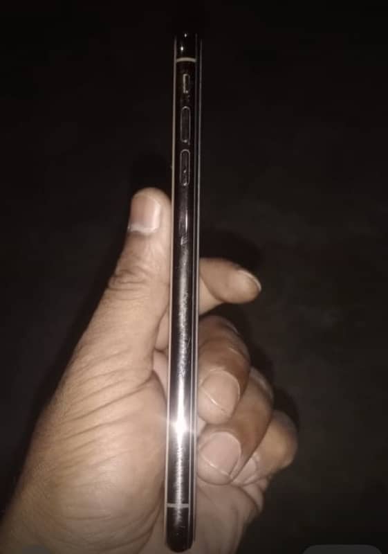 I phone xs max pta 64 gb 2