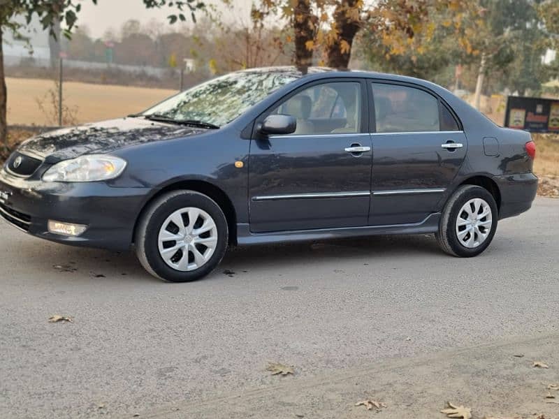 Toyota Corolla Altis 2005 3