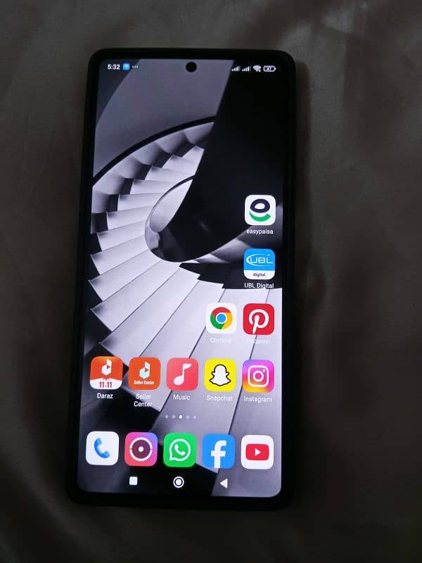 Xiaomi note 13 pro urgent sale 4