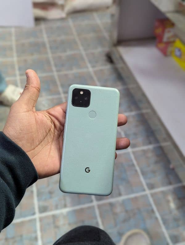 Google Pixel 5 2