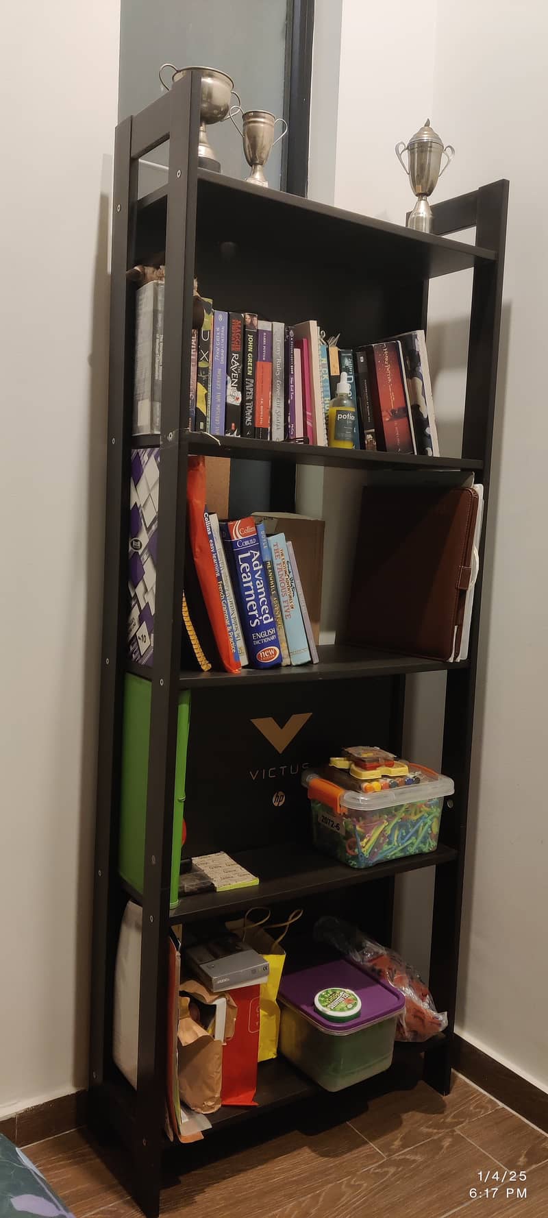 Ikea bookshelf 0