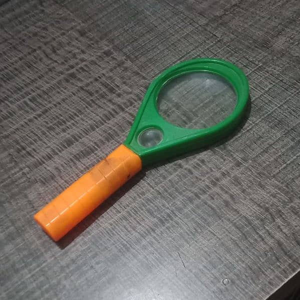 magnifying glass 1