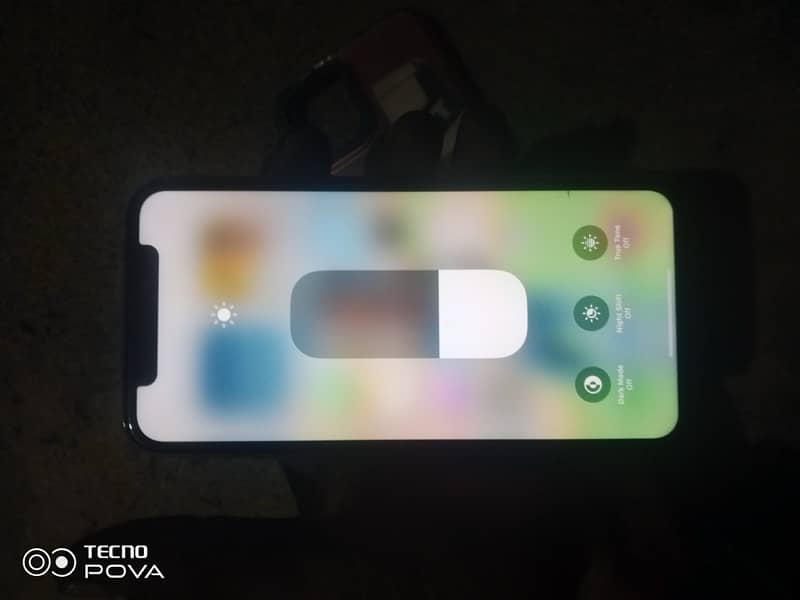 iphone 11pro factory lush condition 1