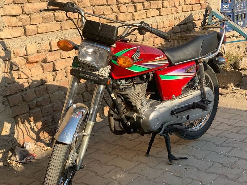 Honda 125, 2013 Model, Good Condition, Lahore number 2