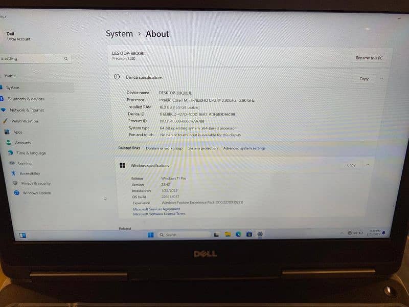 Dell Precision 7520 8