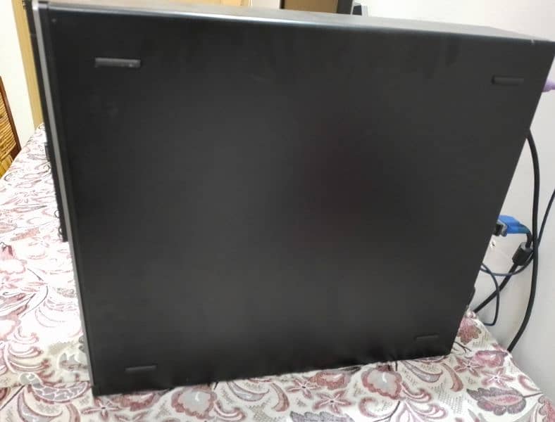 Optiplex 7010 Desktop PC + LCD for Sale 1