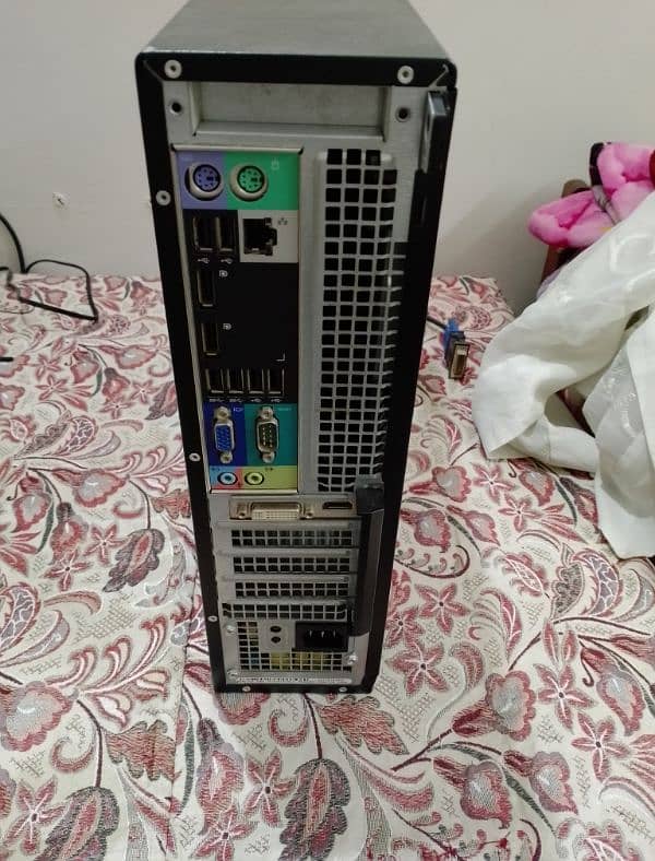 Optiplex 7010 Desktop PC + LCD for Sale 3