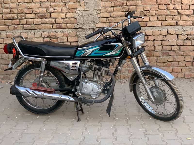 Honda 125, 2022 Model, Rawalpindi Registered 0