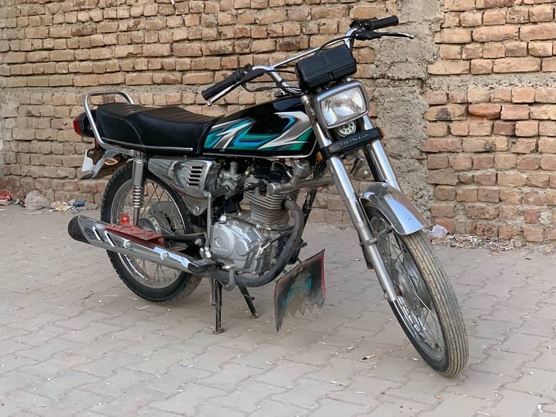 Honda 125, 2022 Model, Rawalpindi Registered 6