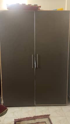 Large cupboard /wardrobe