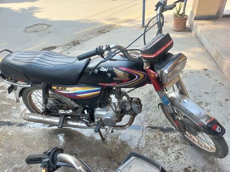 Honda. cd 70 . one hand better condition to buy 2