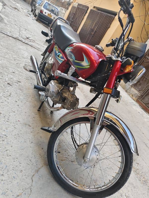 Honda CD 70 2024 8