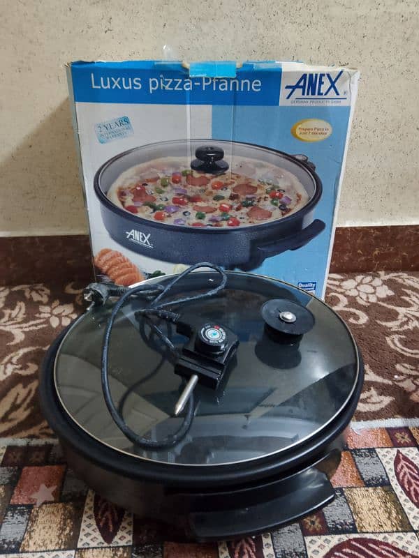 Anix Pizza Pan / 1 & 2 times Used 1