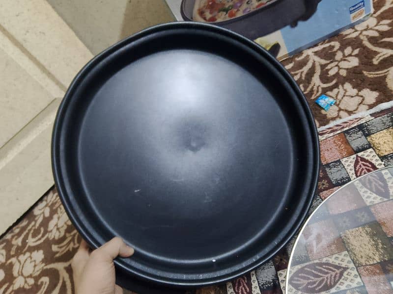 Anix Pizza Pan / 1 & 2 times Used 6