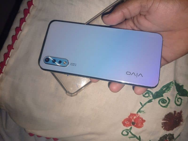 vivo s1 8 256 3