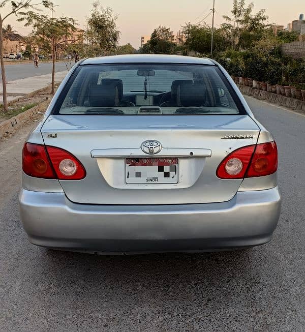 Toyota Corolla GLI 2004 3