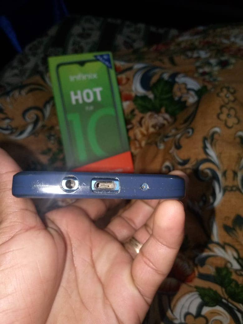 Infinix Hot 10 Play 0