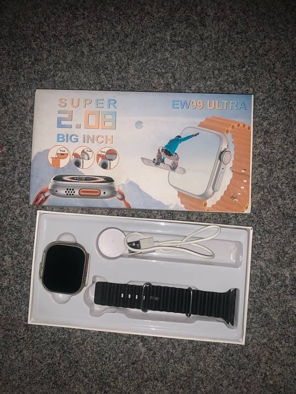 EW99 Ultra Watch , Excellent Condition 1