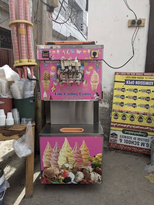 Ice cream machine for sale 2