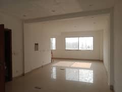 04 MARLA OFFICE 2ND FLOOR WITH ELEVATOR EXCELLENT LOCATION