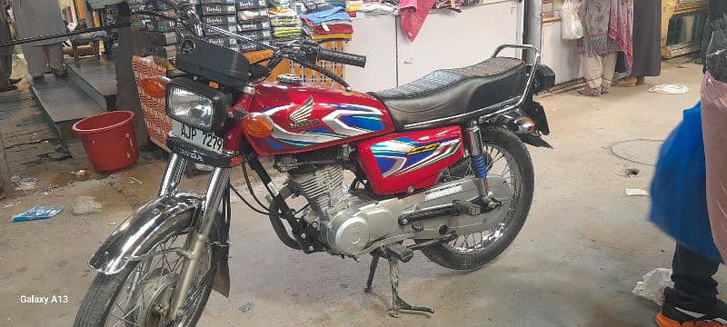 Honda 125 2022 total original 1