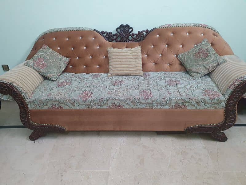 Urgent Sale Sofa 0