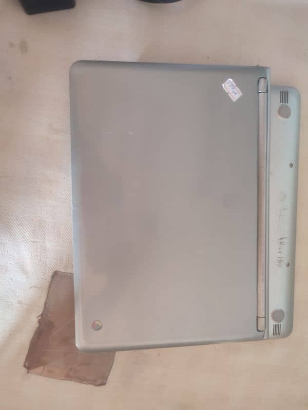 Samsung Chromebook 303c 4