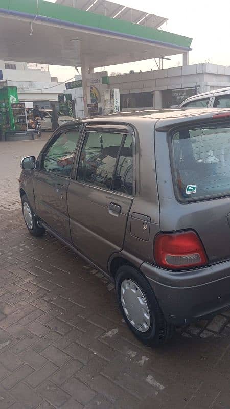 Daihatsu Cuore 2006 3