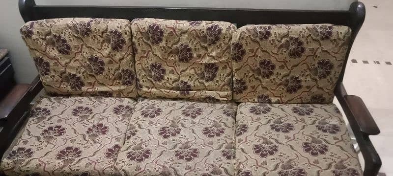 Beautiful sofa set 2