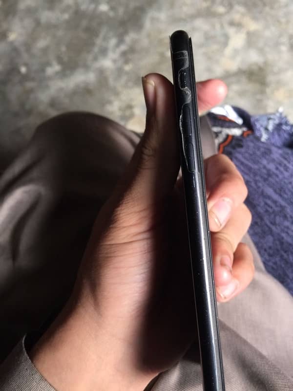 iPhone 7plus 10/9 condition pta aproved 32GB 3