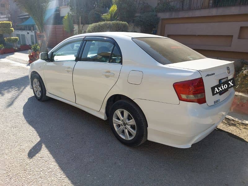 Toyota Corolla Axio 2013 Imp/Reg, 2007 Model 2