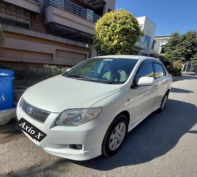 Toyota Corolla Axio 2013 Imp/Reg, 2007 Model 3