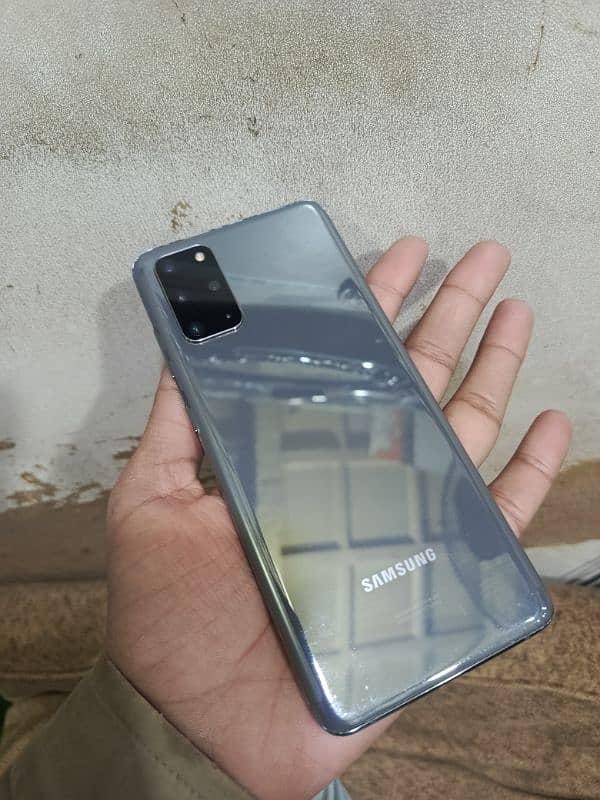 Samsung S20 Plus 5G 1