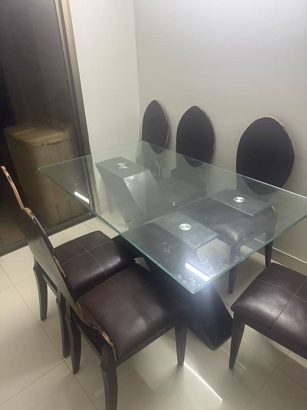 6 seater dining table 1