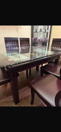 6-seater dinning table