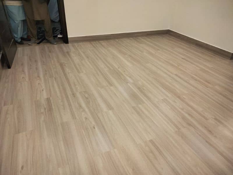 Wooden Vinyl Floor. 6