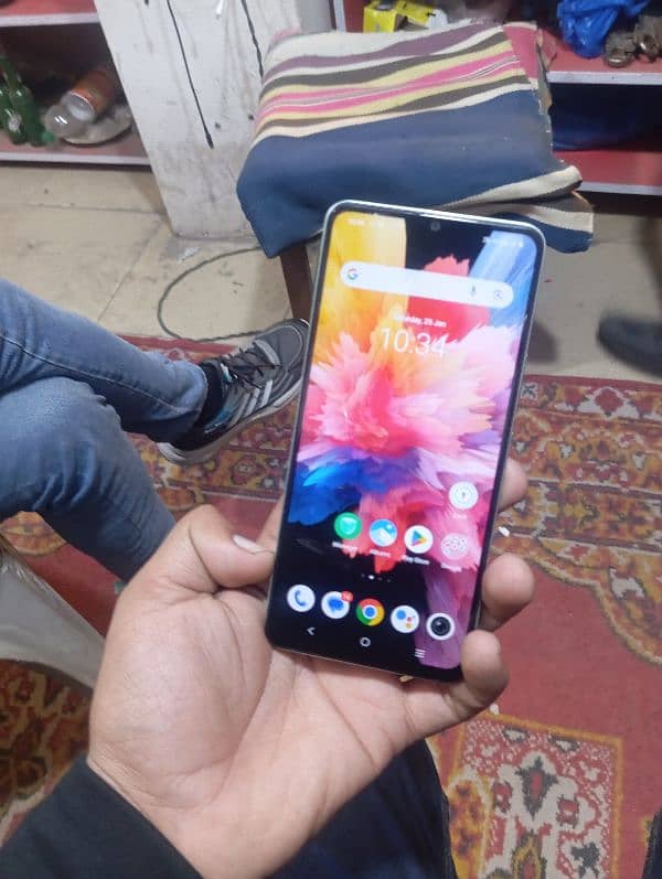 VIVO Y27S 3