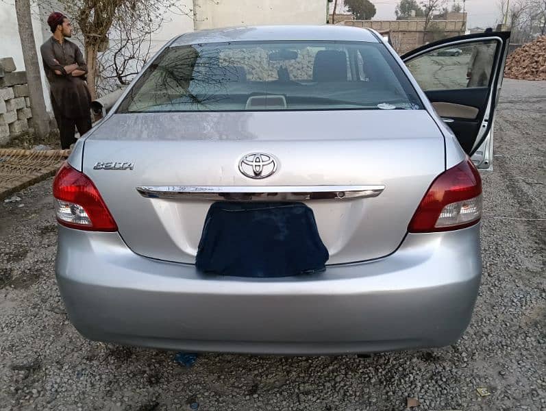 Toyota Belta 2007 8