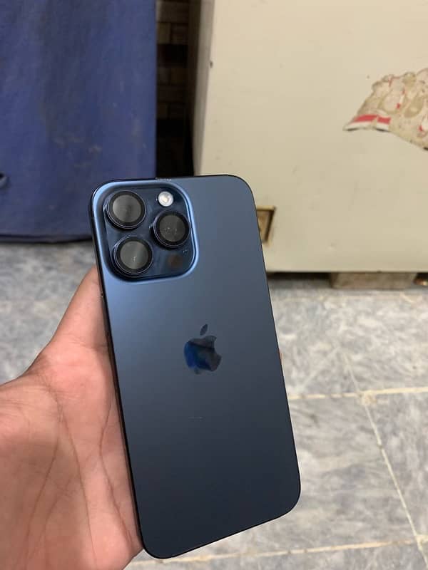 I phone 15 pro max 0