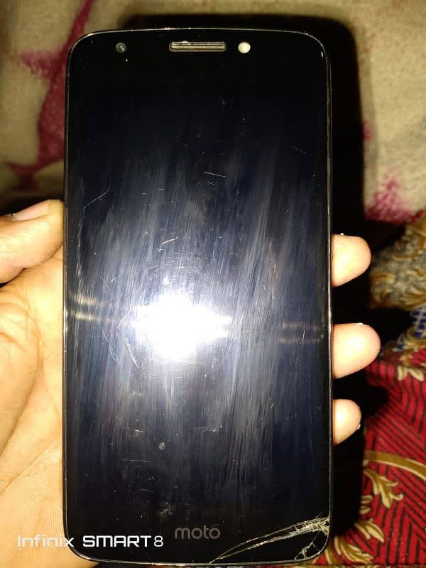 urgent sale moto E4 and Samsung Galaxy note 5 1