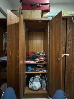 urgent sale 3 pair cupboard