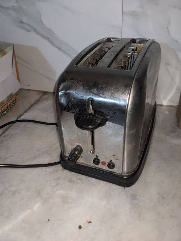 bast bread toaster 3